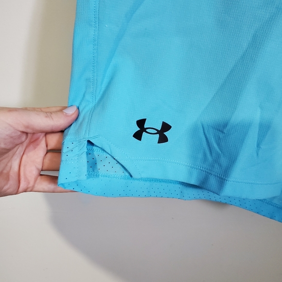 UNDER ARMOUR Men's XXL NWT Vanish Lightweight Fitted Unlined 6.5" Training Short - Picture 4 of 14